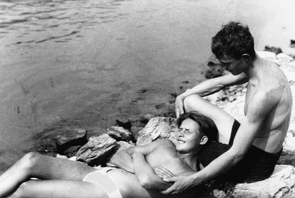 ESPAÑO FRANCISCO FRANCO HOMOSEXUALIDAD DICTADURA MILITAR fascismo 