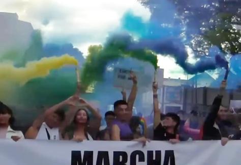 Alte. BROWN, AMBA - Marcha del Orgullo LGBTIQ+