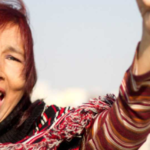 Hoy, a diez años de su partida, su figura sigue vigente en cada derecho conquistado y en la memoria de quienes aprendieron con ella que, en un mundo de gusanos capitalistas, hay que tener un coraje inmenso para ser mariposa.