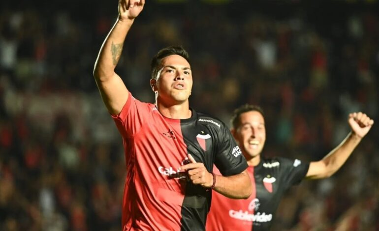 Por primera vez un futbolista profesional argentino presenta a su novio: "Un amor irracional", dijo Nacho Lago