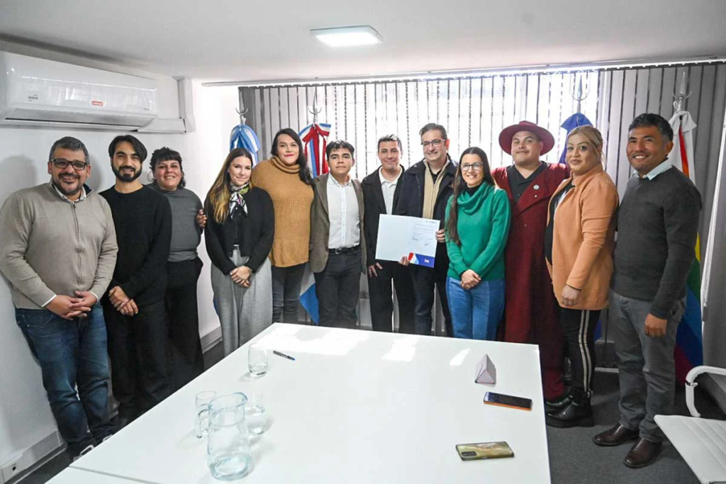 Córdoba creó la primera Mutual de la Diversidad: qué es y por qué importa para la comunidad LGBTIQ+