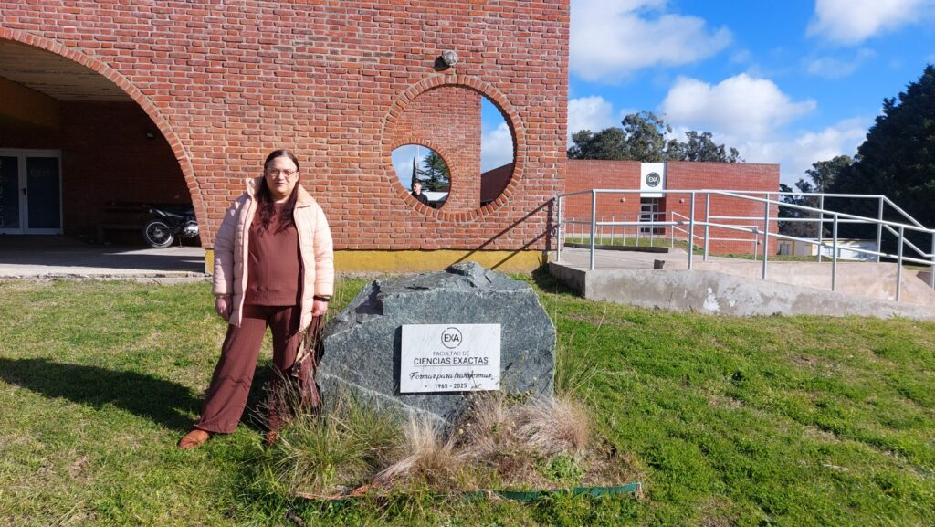 Historia: la primera mujer trans que se recibió en Exactas de la UNICEN